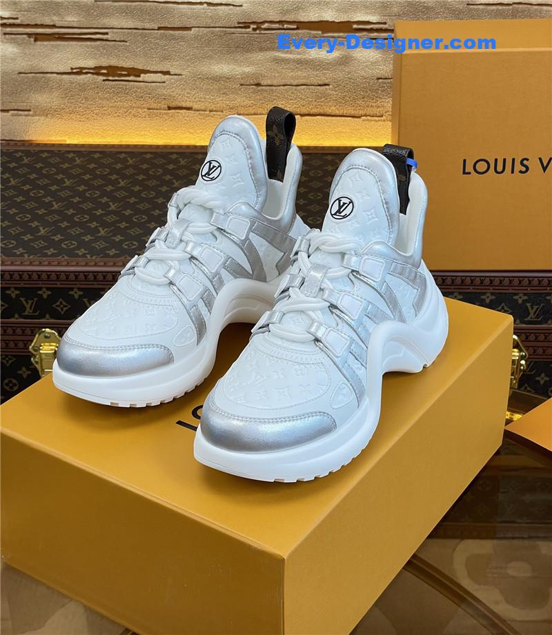 l0vis Vvtt0n lv hardware casual sports daddy shoes