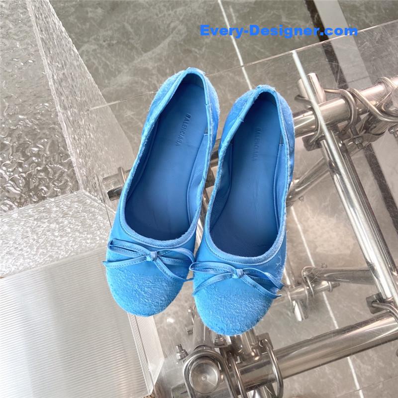 Ba1en*iaga distressed ballerinas