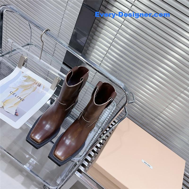 miumiu autumn and winter new retro square toe boots