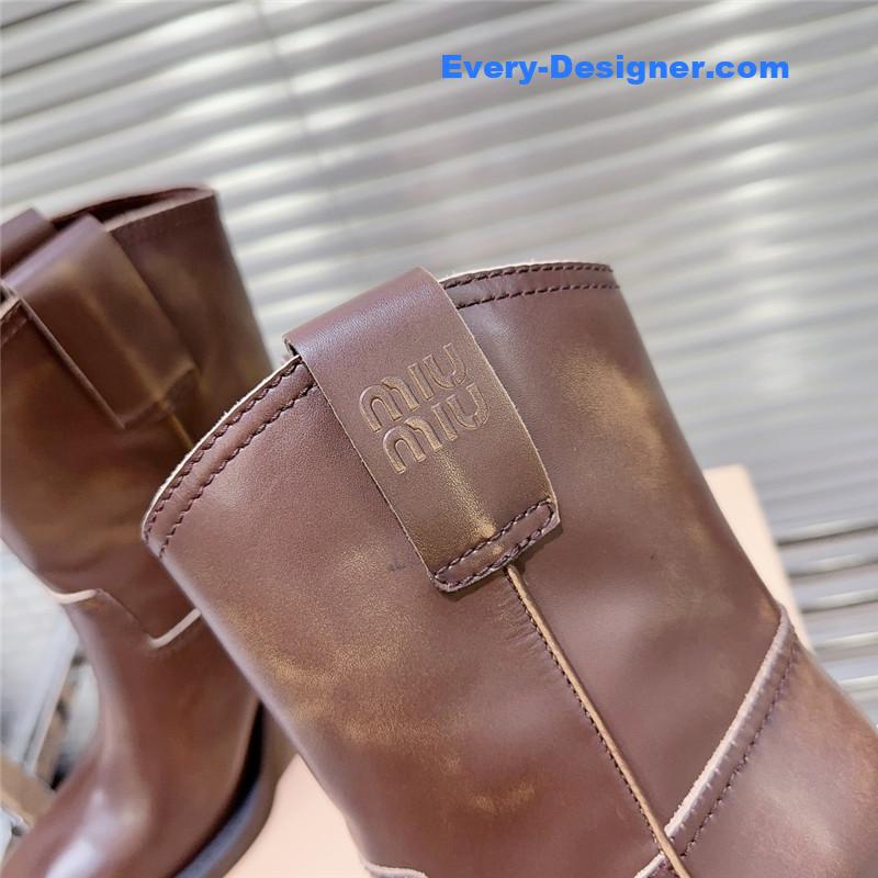 miumiu autumn and winter new retro square toe boots