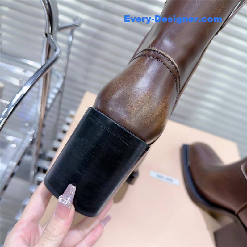 miumiu autumn and winter new retro square toe boots