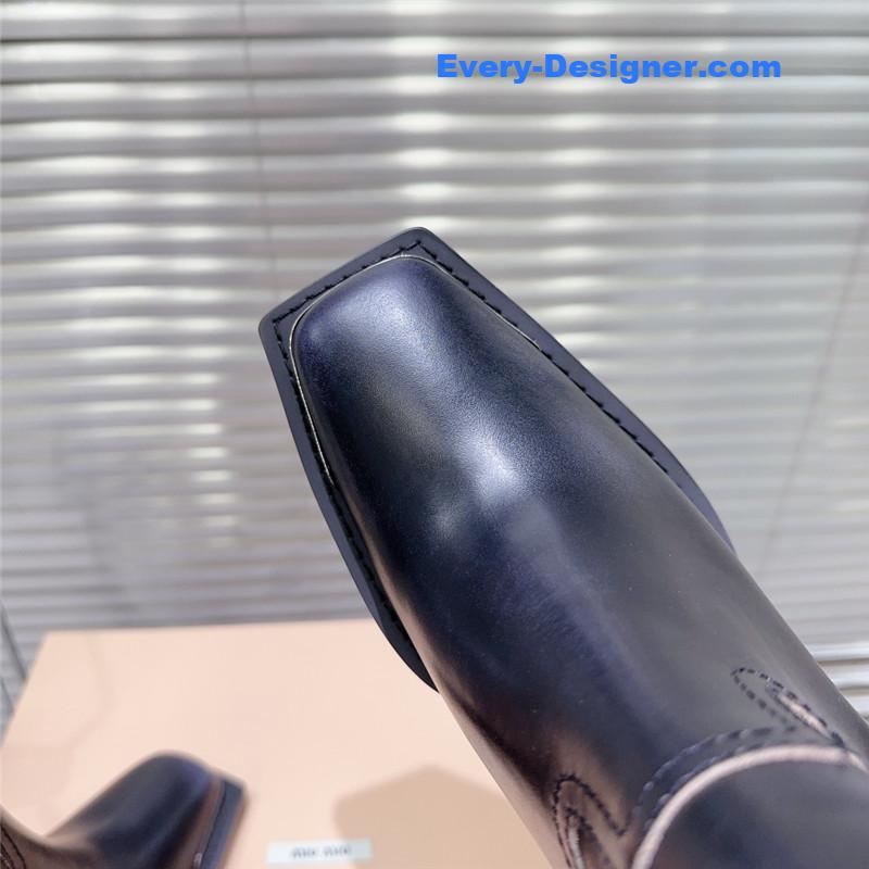 miumiu autumn and winter new retro square toe boots