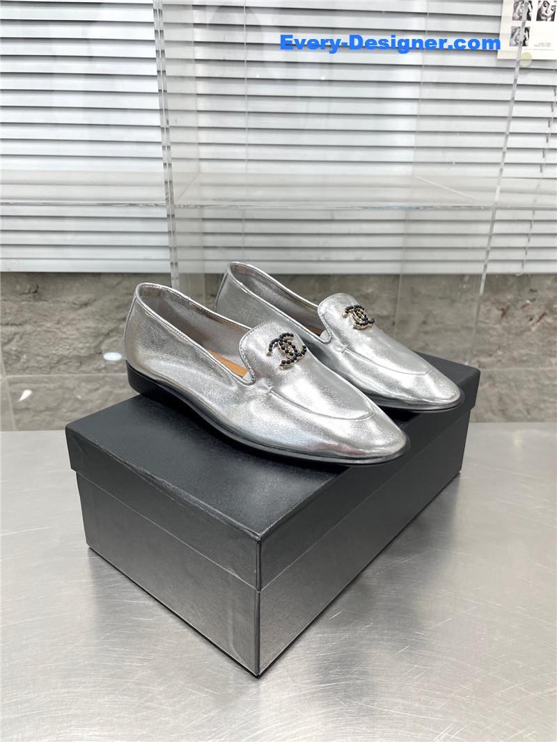 CC new low heel loafers