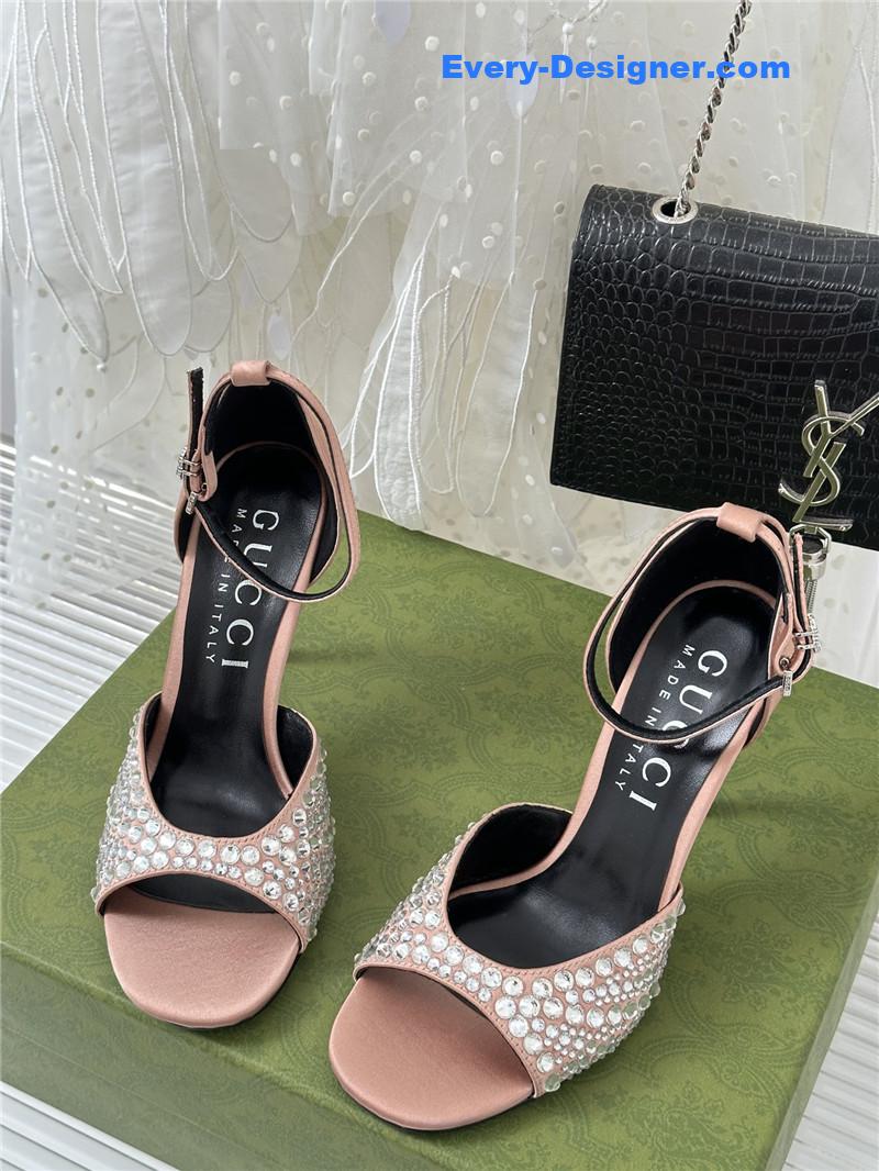 Gucci rhinestone slippers sandals