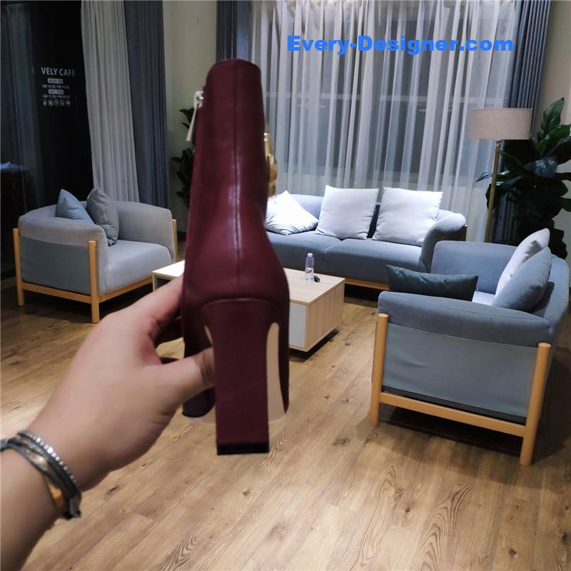 J1m*y Ch00 signature jc buckle chunky heel leather boots