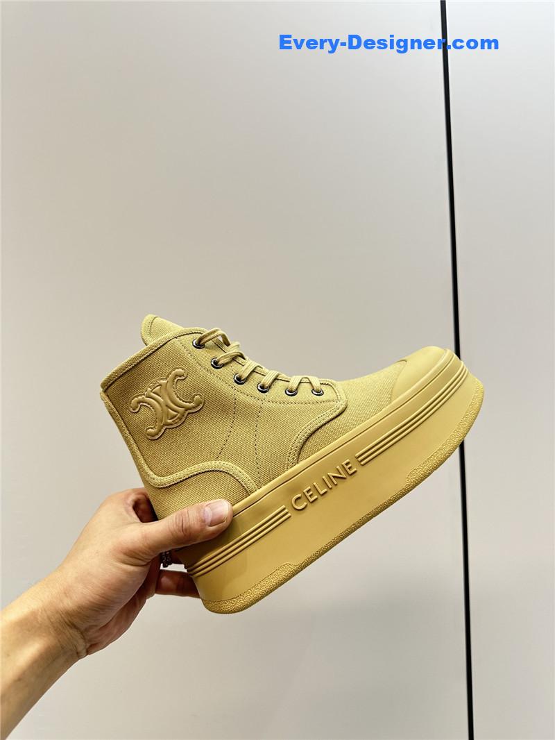 Ce1i*e platform boots