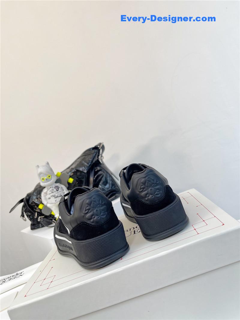 Alexander mcqueen retro sneakers skate shoes