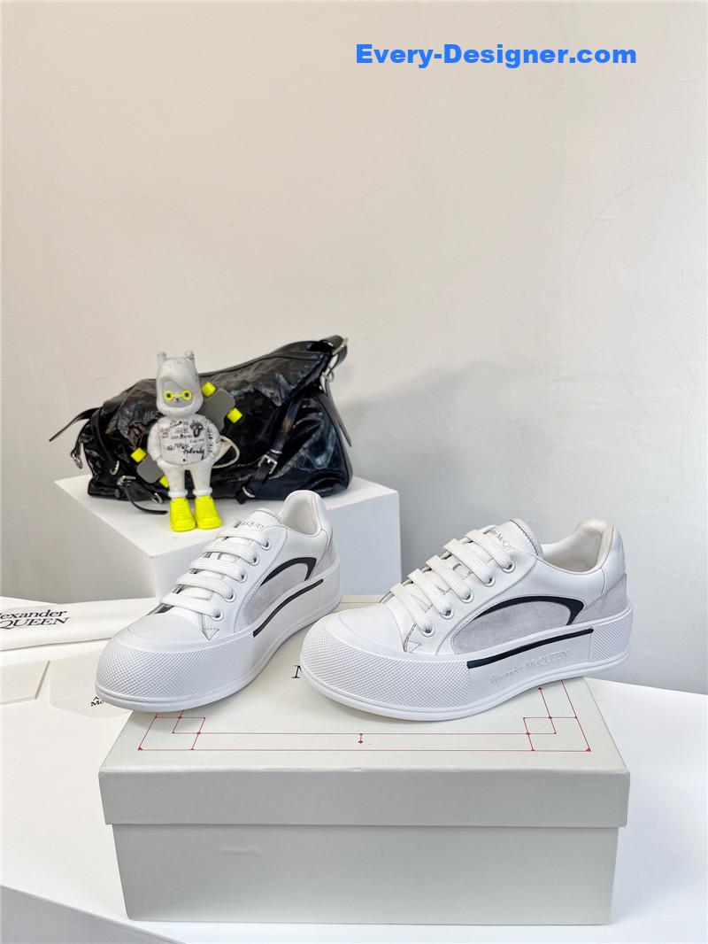 Alexander mcqueen retro sneakers skate shoes
