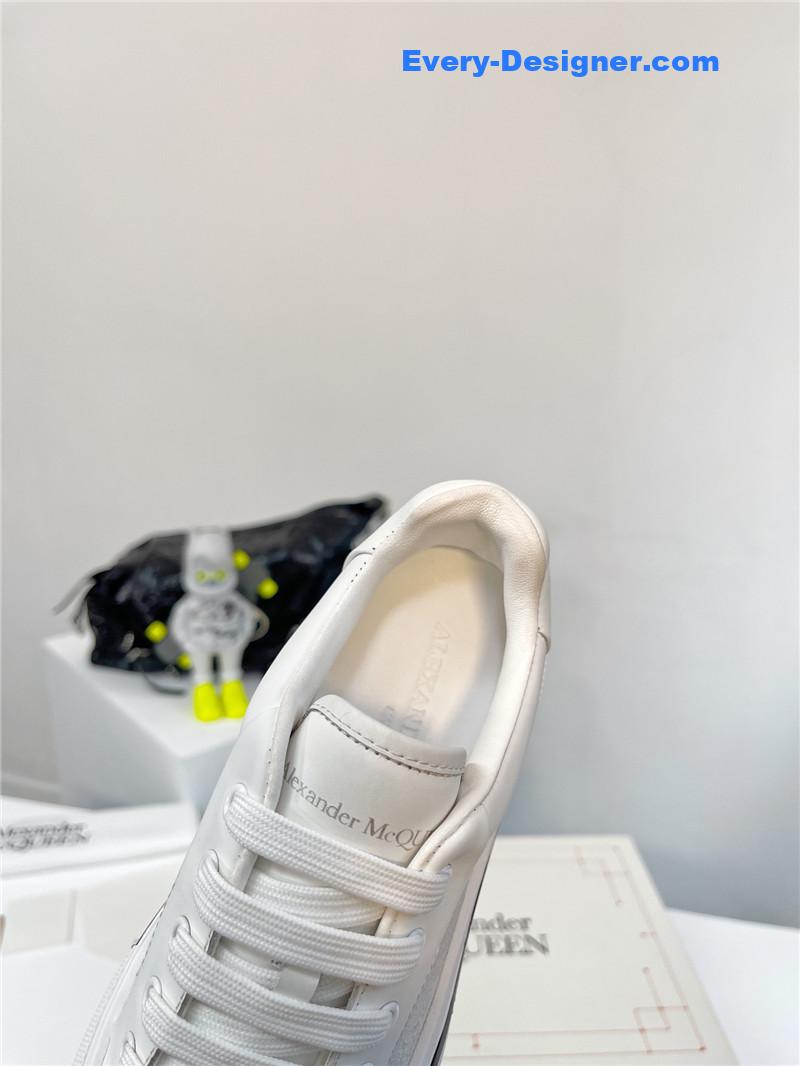 a1exa*der Mcqv*en retro sneakers skate shoes