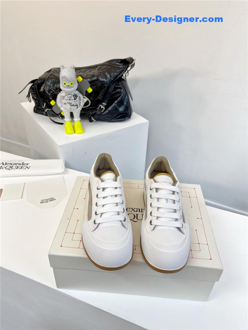 Alexander mcqueen retro sneakers skate shoes