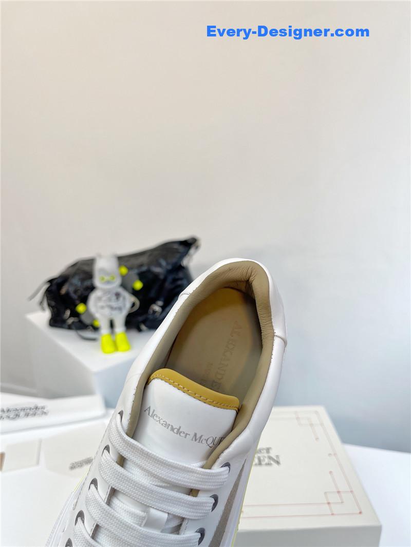 Alexander mcqueen retro sneakers skate shoes