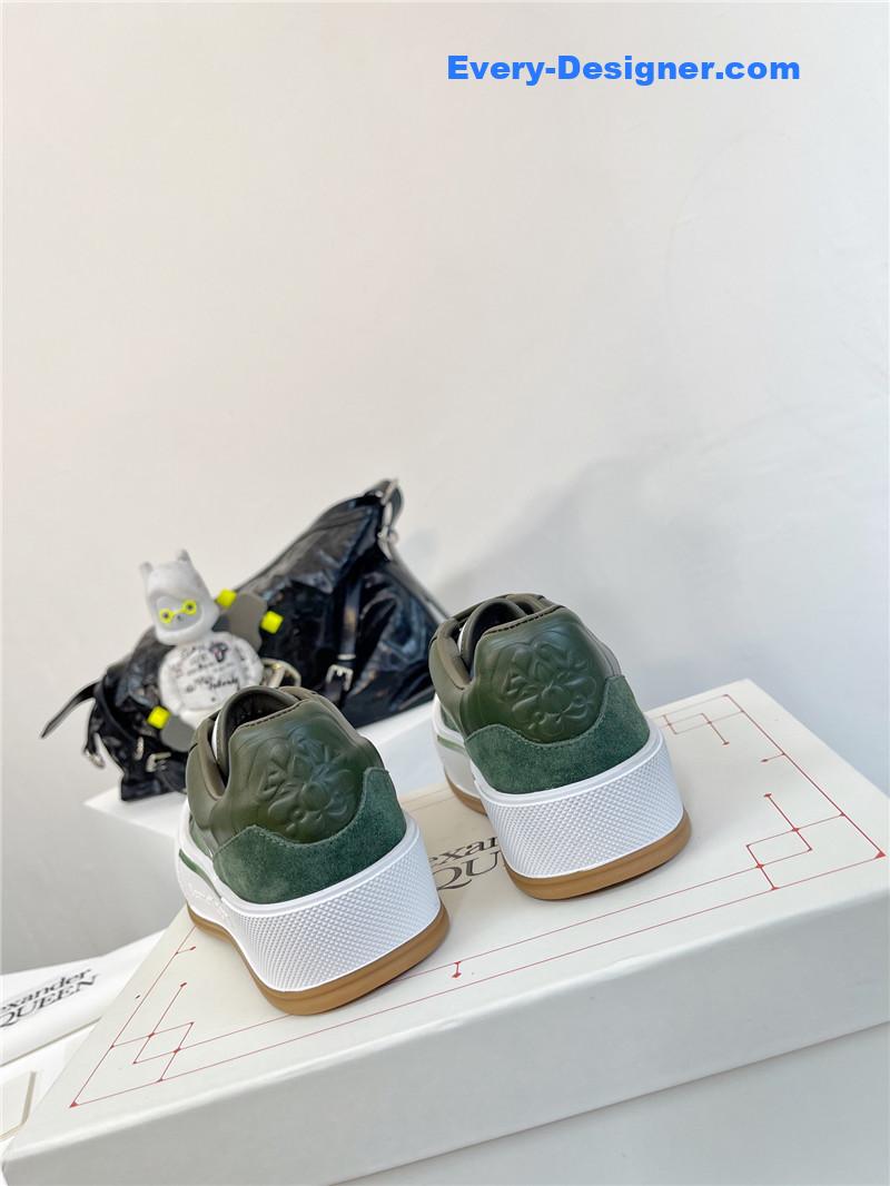 Alexander mcqueen retro sneakers skate shoes