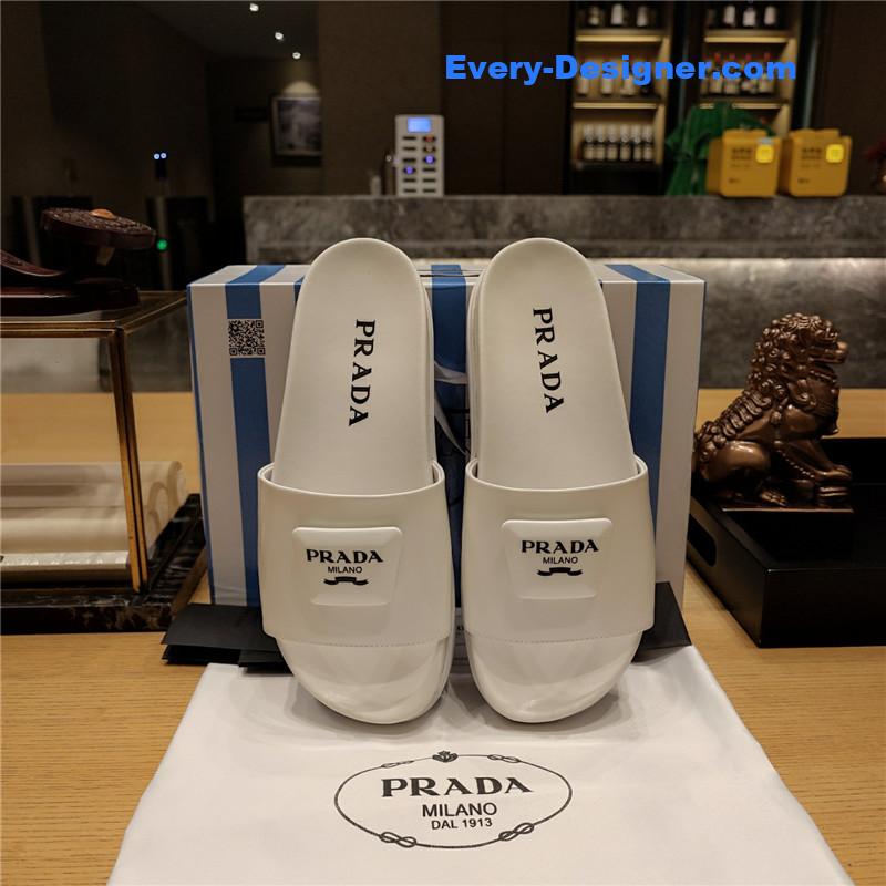 prada “trapezoid logo logo creative” bag buckle slippers