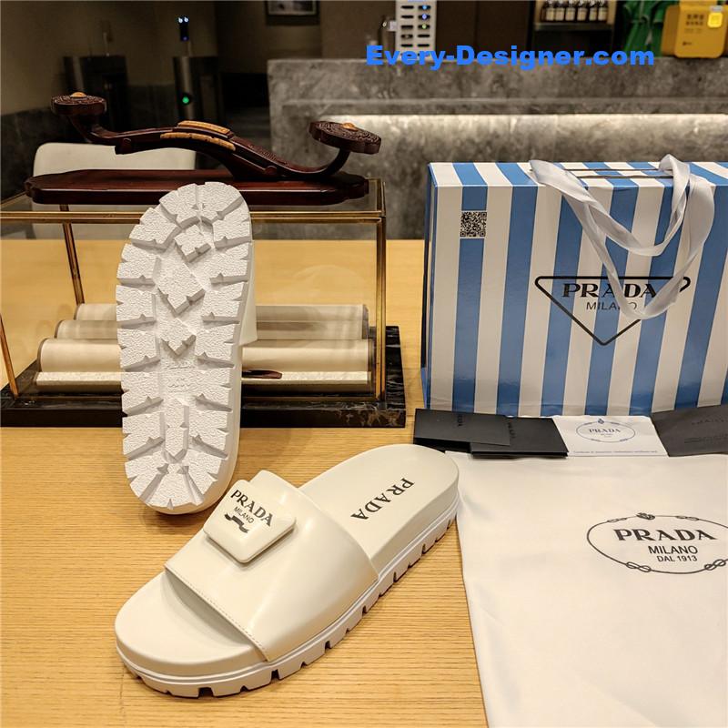 prada “trapezoid logo logo creative” bag buckle slippers