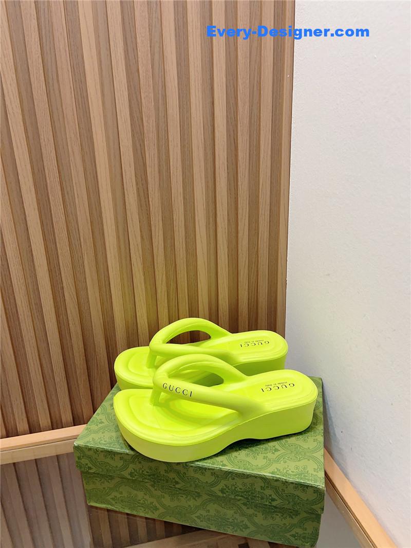 Gucci new thick bottom flip flops