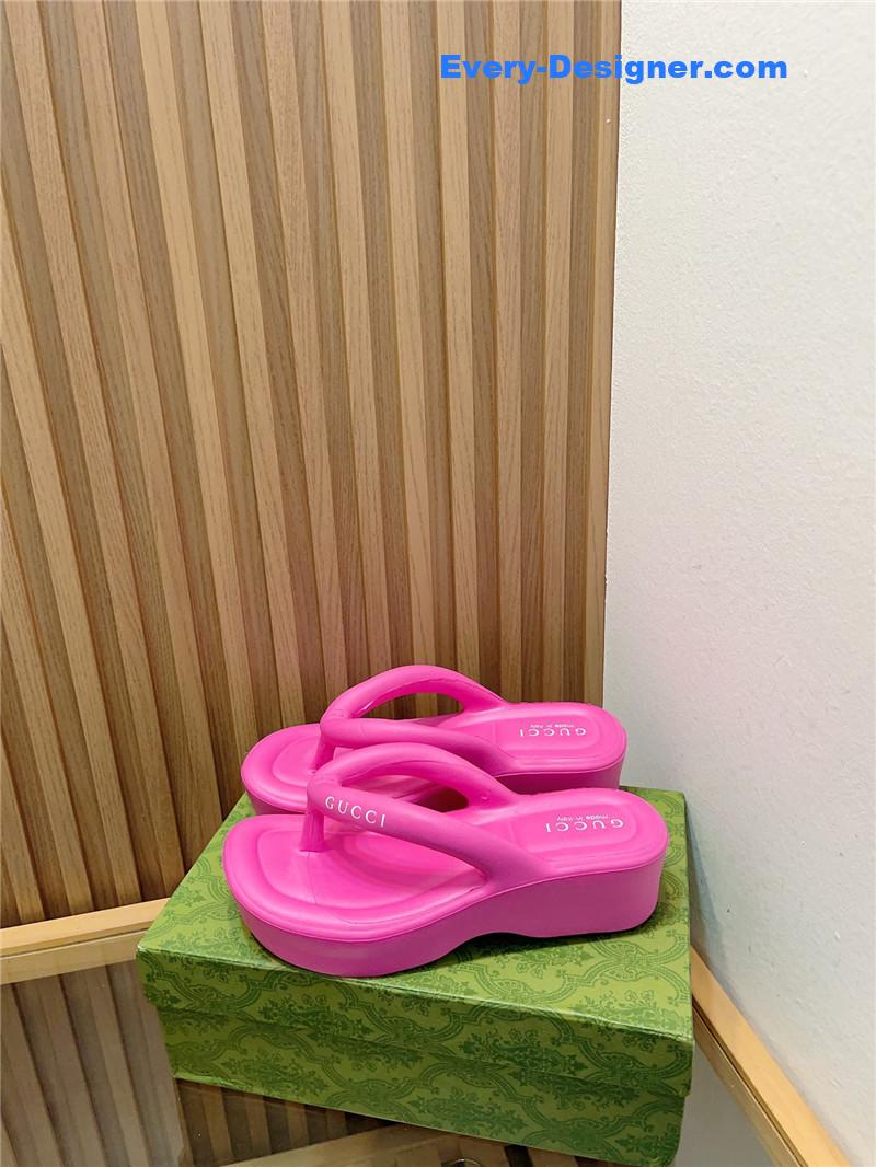 Gucci new thick bottom flip flops