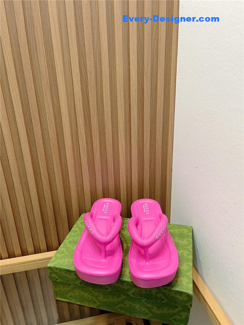 Gvc*1 new thick bottom flip flops