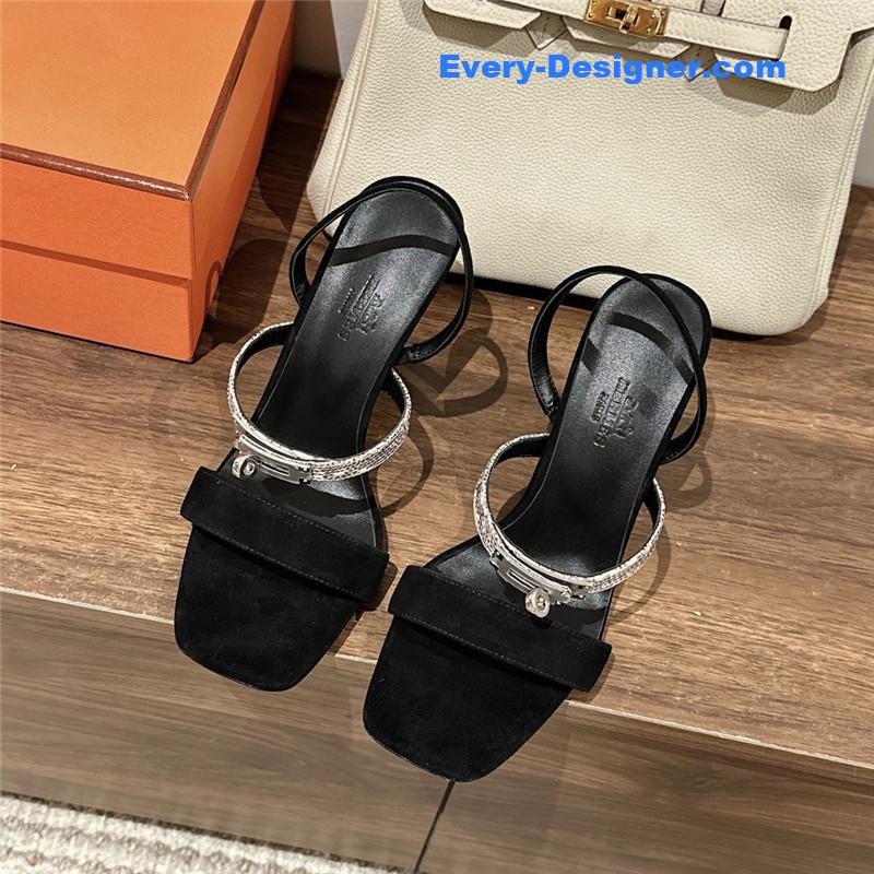 H**me5 glamor sandals