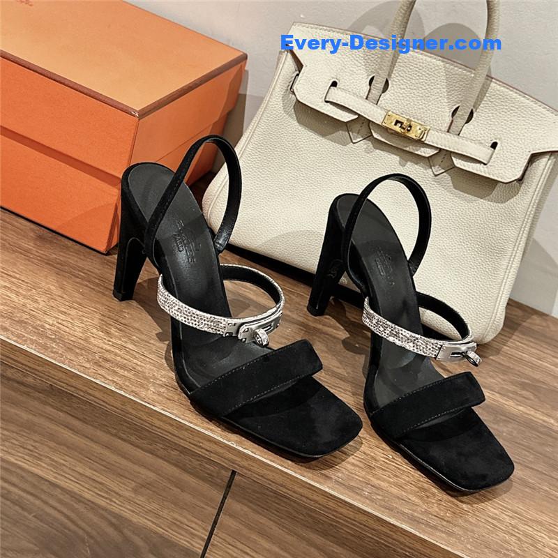 H**me5 glamor sandals