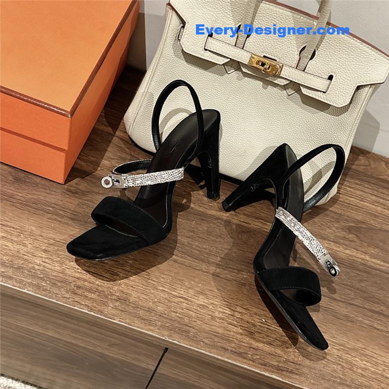 H**me5 glamor sandals