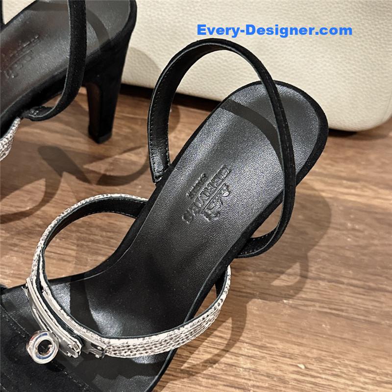 H**me5 glamor sandals