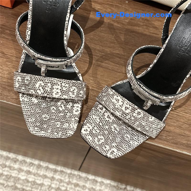 H**me5 glamor sandals