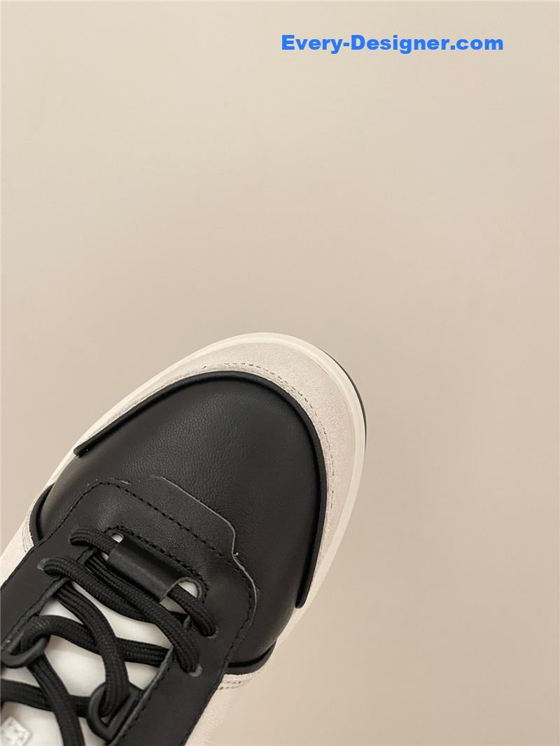 Ch**el early autumn panda color matching sneakers