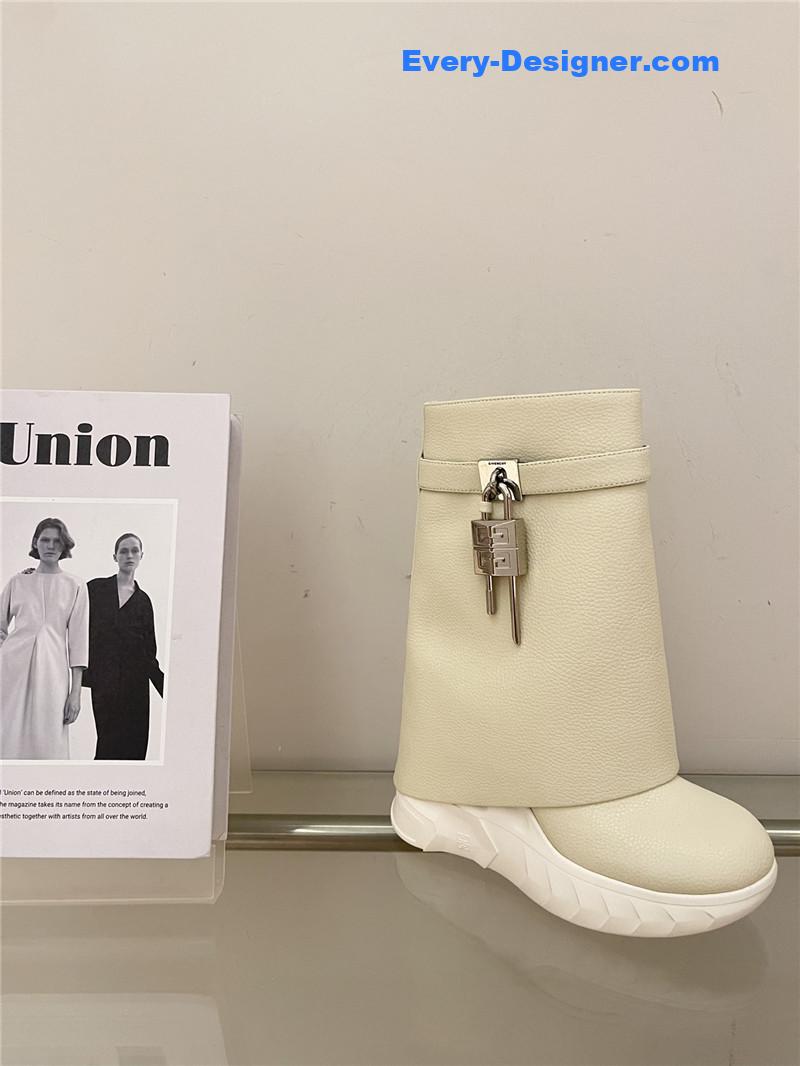 Givenchy Autumn/Winter Trendy Shark Boots