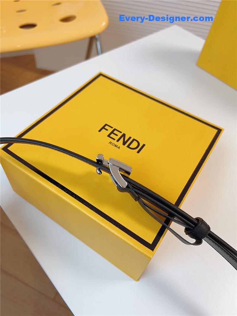 fendi women’s thin belt