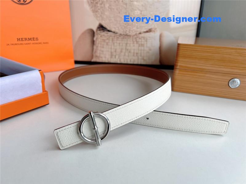 H**me5 mini belt with metal buckle