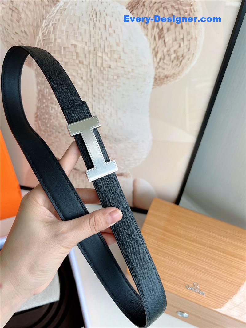 H**me5 mini belt with metal buckle