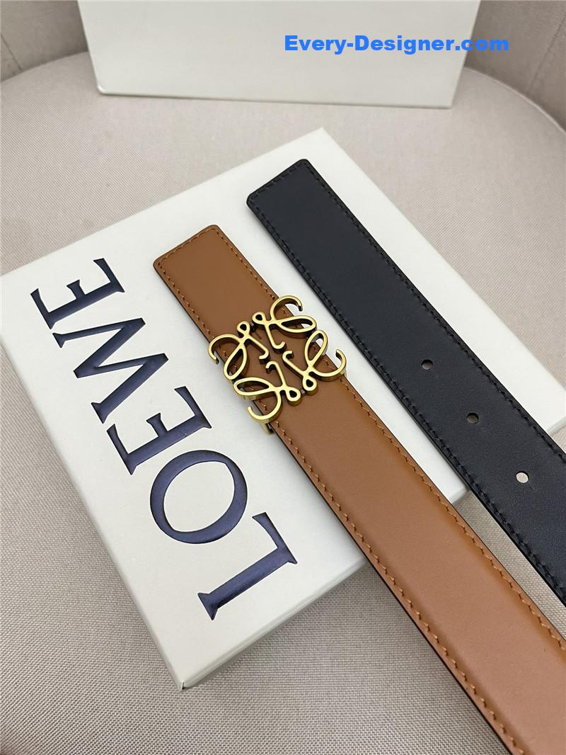 L0ew* simple and versatile belt
