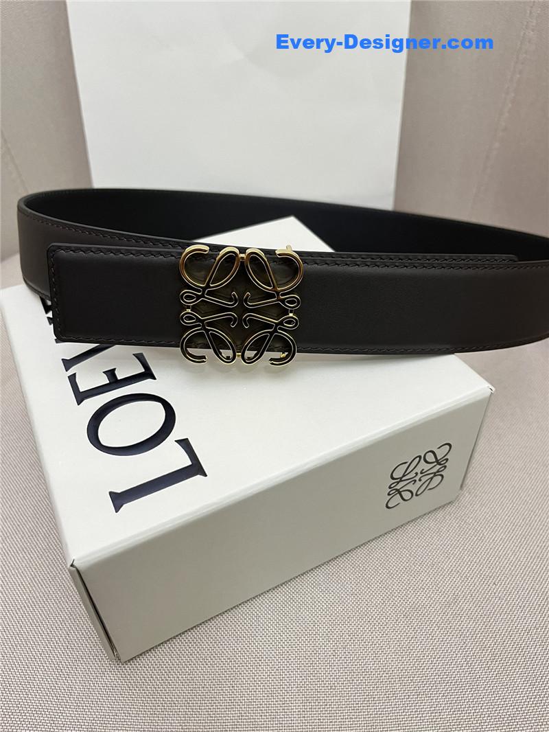 loewe simple and versatile belt