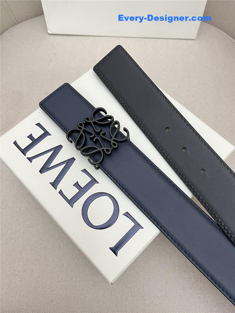L0ew* simple and versatile belt