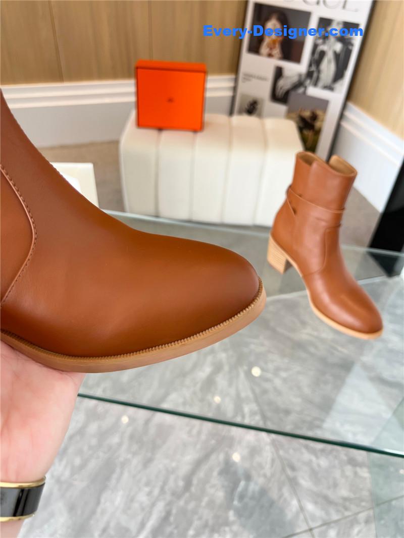 H**me5 kelly buckle rider boots