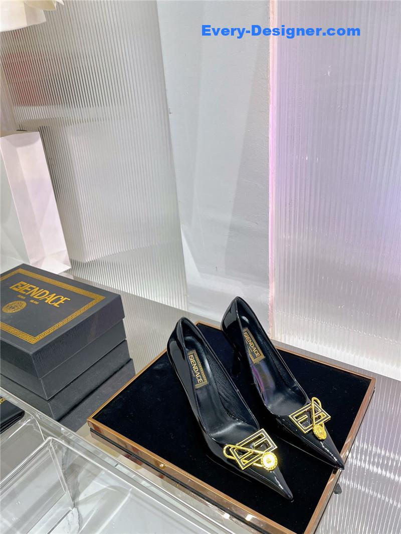 Versace simple temperament high heels