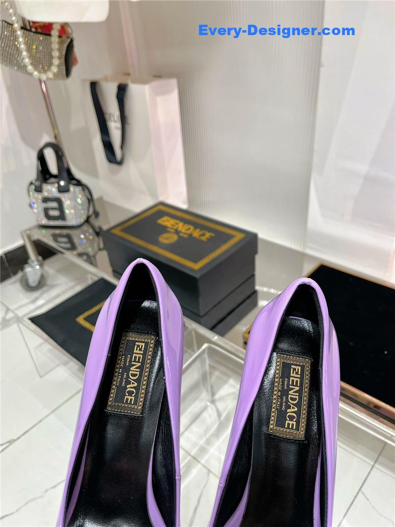 Versace simple temperament high heels