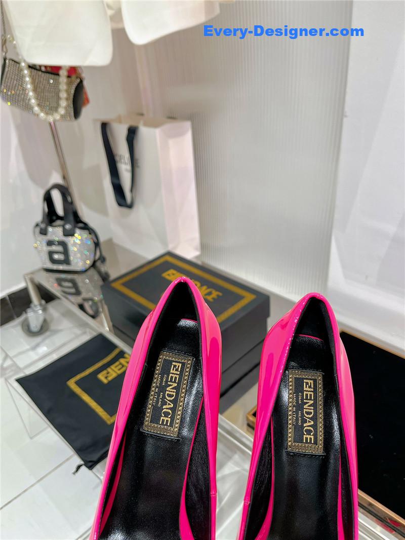 Versace simple temperament high heels