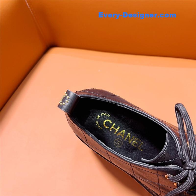 CC classic double C letter logo loafers