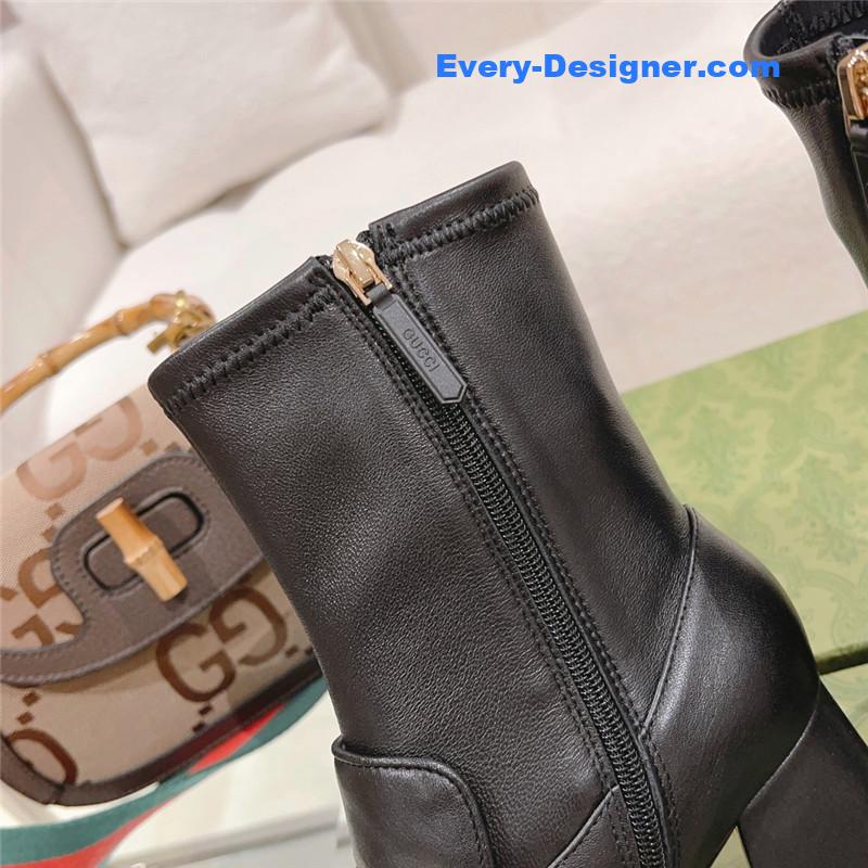 Gvc*1 pull buckle ankle boots