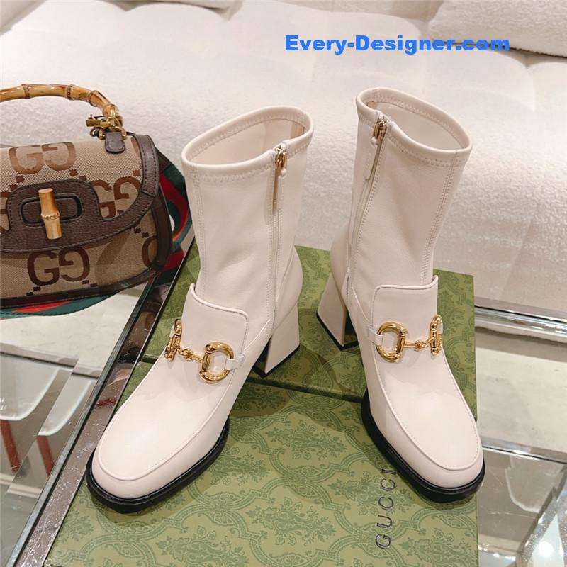 Gvc*1 pull buckle ankle boots