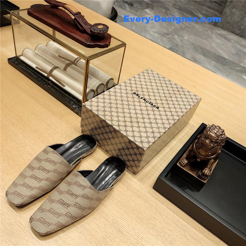 Balenciaga Padded Flat Toe Slides