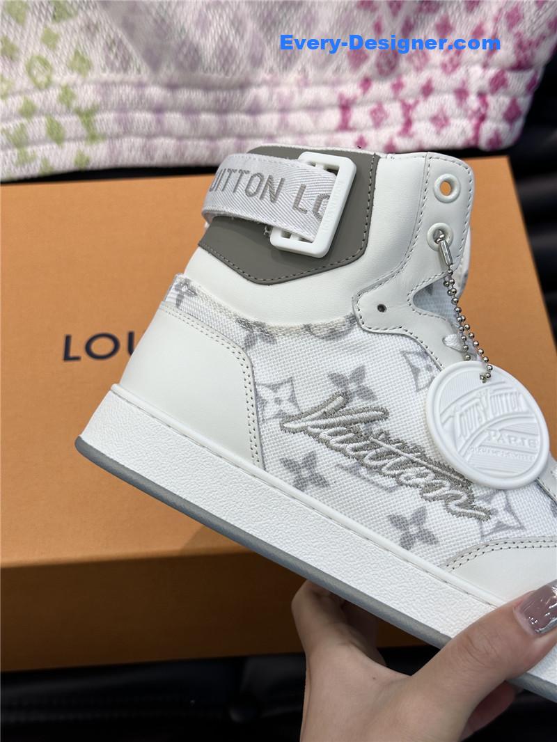 l0vis Vvtt0n lv men’s high top casual sneakers
