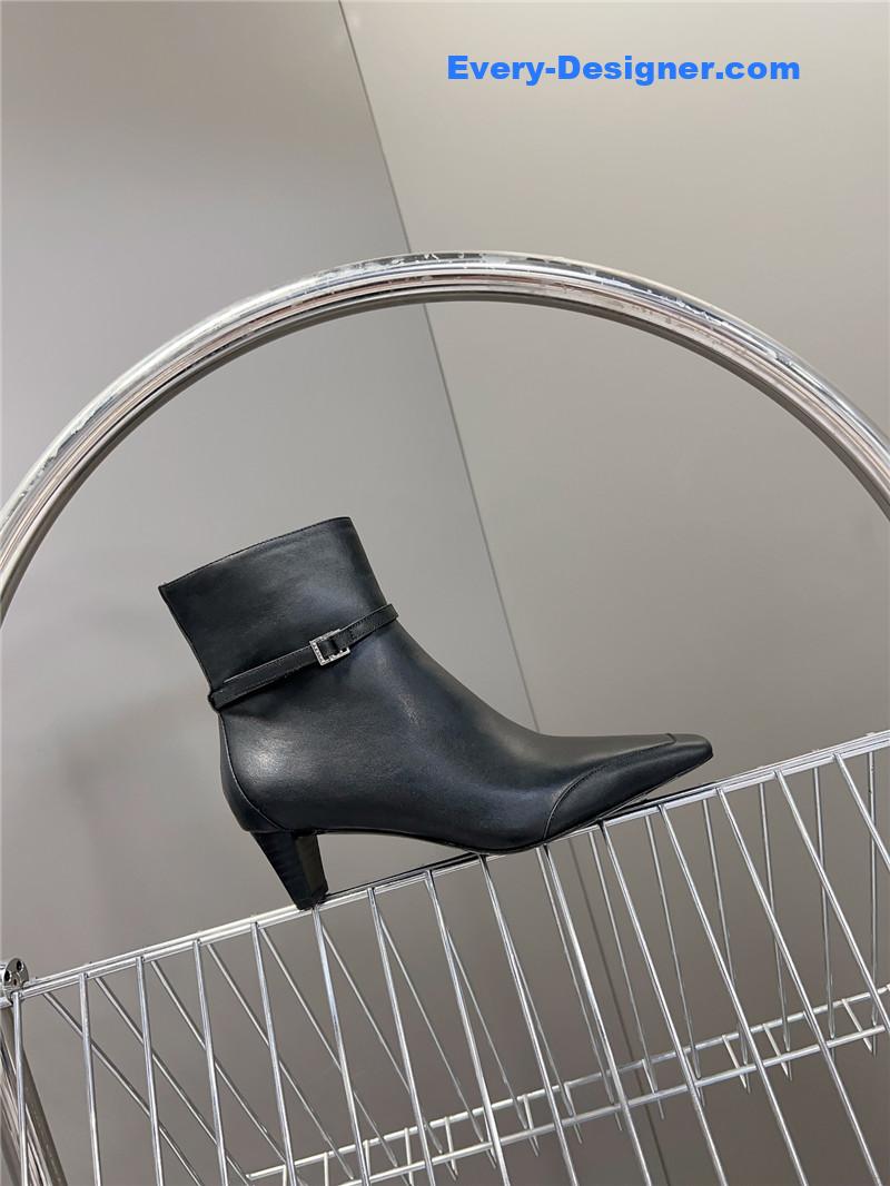 Ce1i*e british pointed toe early autumn ankle boots