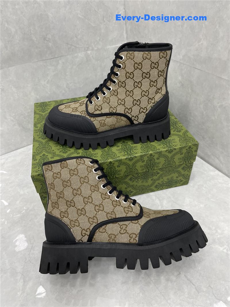 Gvc*1 side zipper martin boots