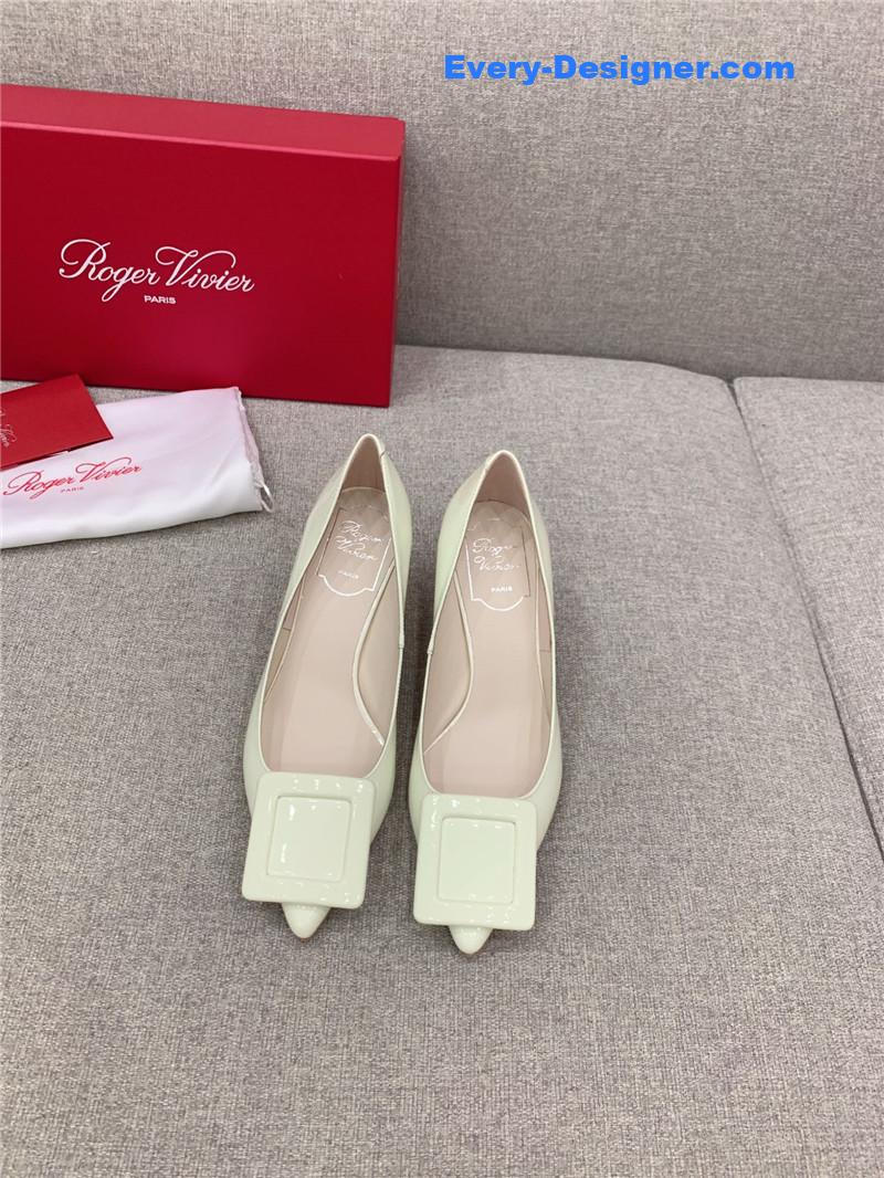 Roger vivier new leather buckle cat heel shoes