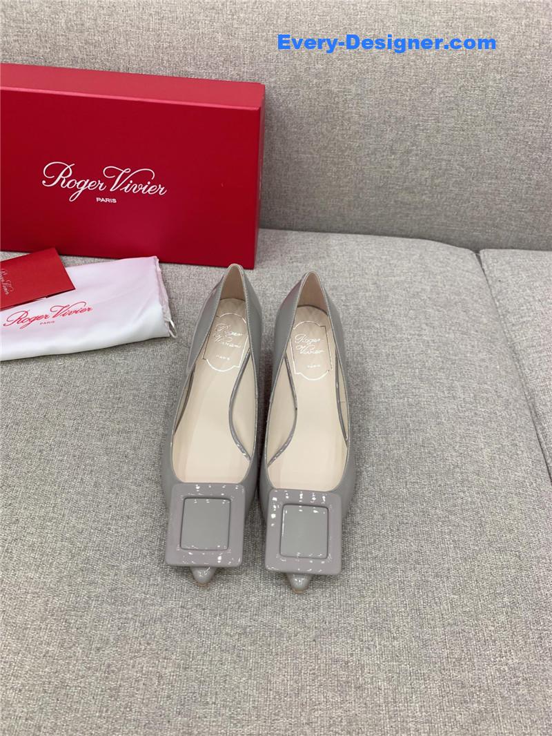 Roger vivier new leather buckle cat heel shoes