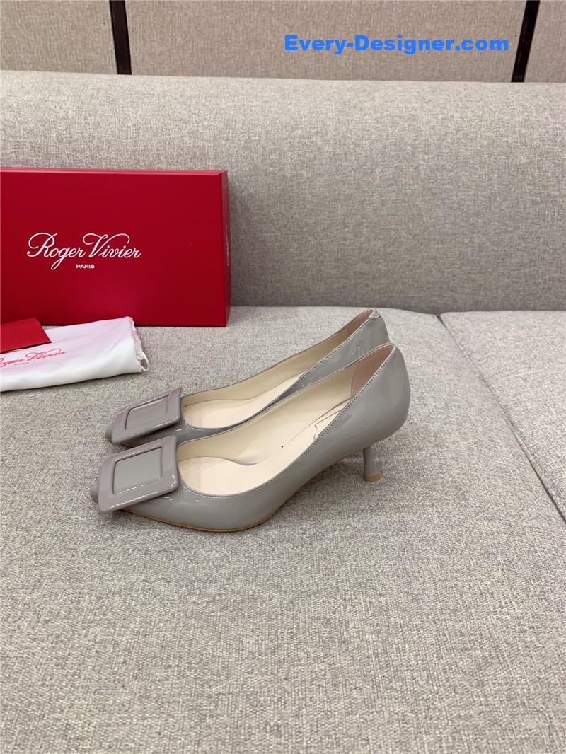 Roger vivier new leather buckle cat heel shoes