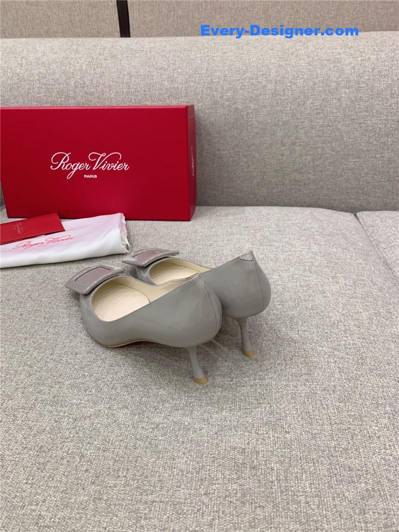 Roger vivier new leather buckle cat heel shoes