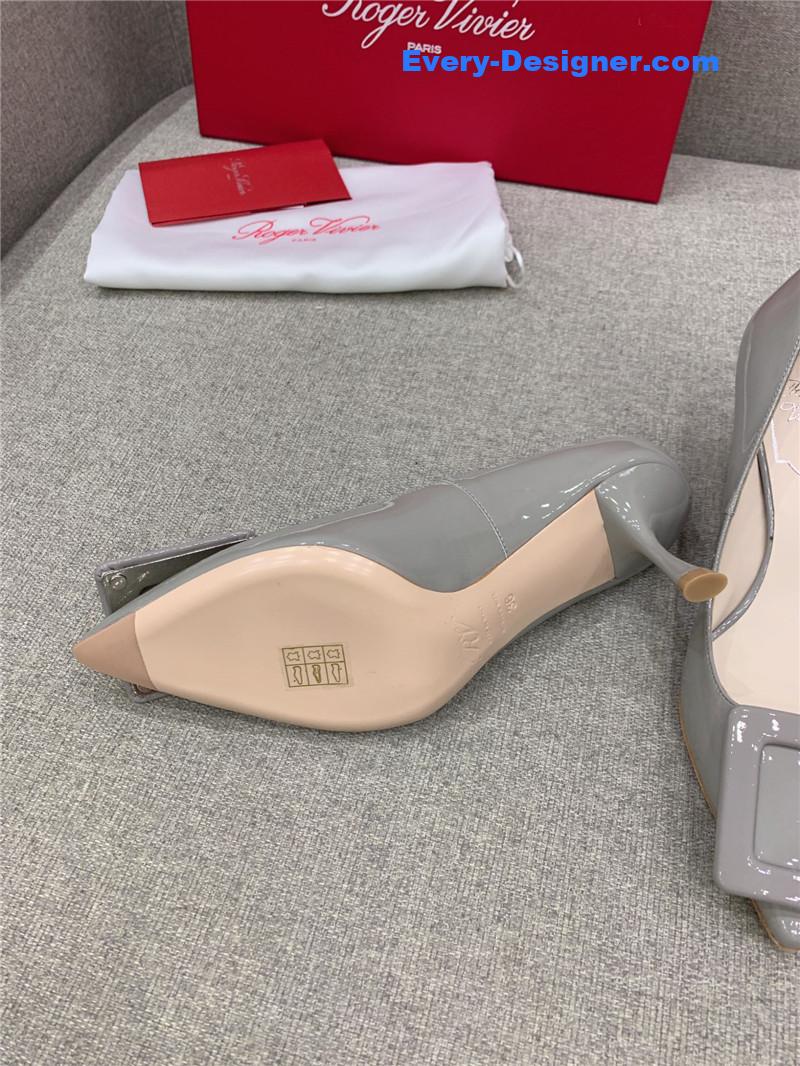 Roger vivier new leather buckle cat heel shoes